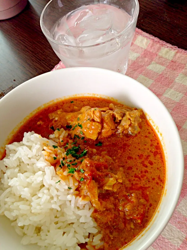 自家製トマトのチキンカレー激辛|さくらさくらさん