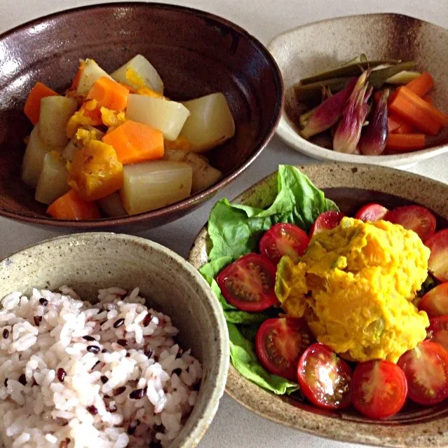 Snapdishの料理写真:今日のお昼も和食(*^_^*)|Noryさん