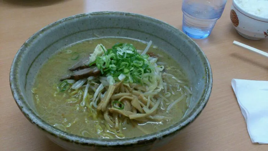 「麺屋彩未」味噌ラーメン|タケさん