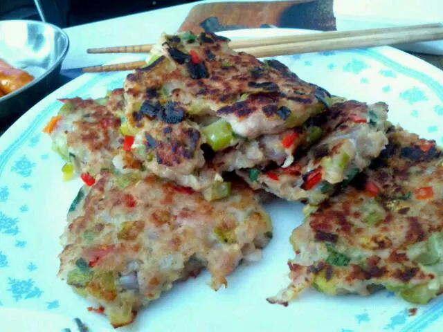 Snapdishの料理写真:World Best patties: fish, prawn, pork, chilli, bitter gourd, onion, spring onion|Xi wenさん