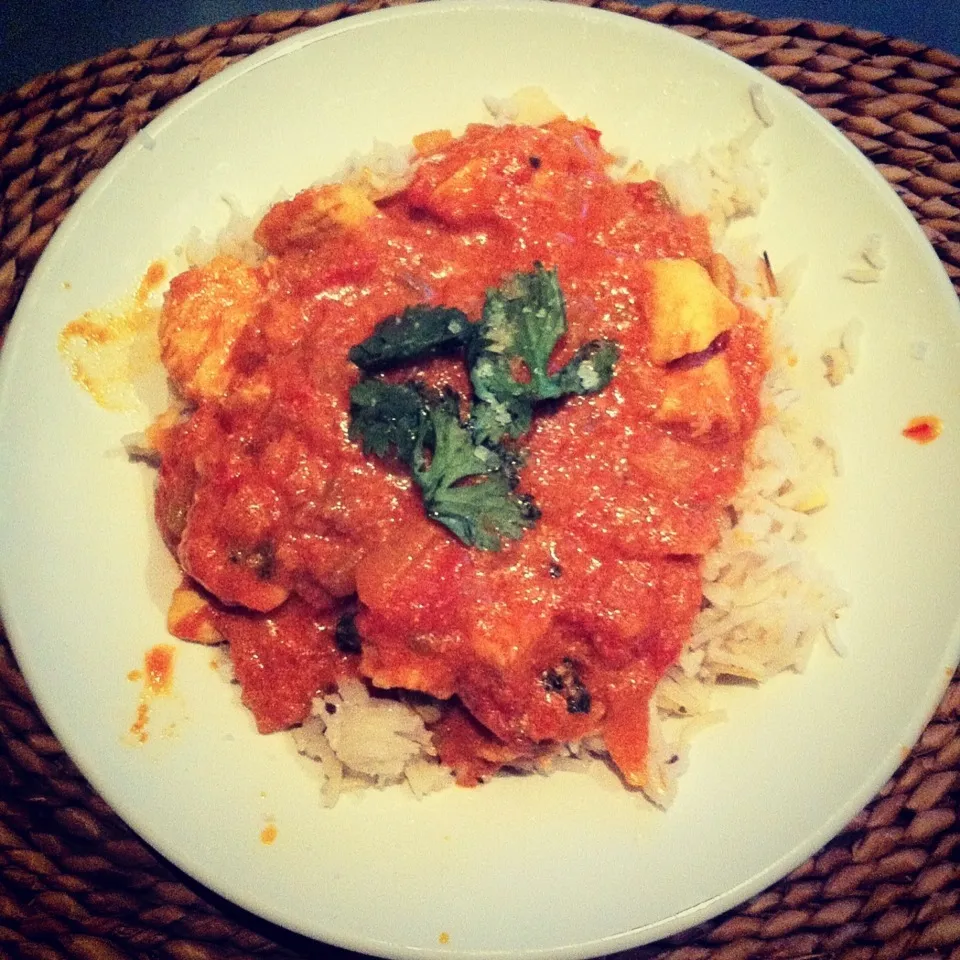 Snapdishの料理写真:Chicken curry with basmati rice and spices|Sonya Delorme Fierrezさん