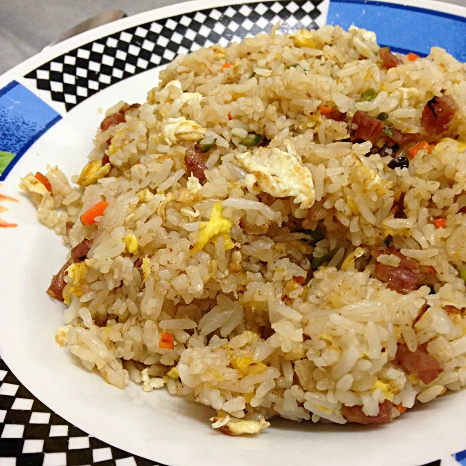 Snapdishの料理写真:Fried rice|Towie Leeさん