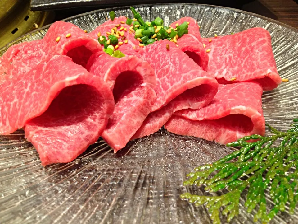 Beef sashimi|do dyuさん