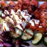 Snapdishの料理写真:Greek Salad|Lisa Boruchさん