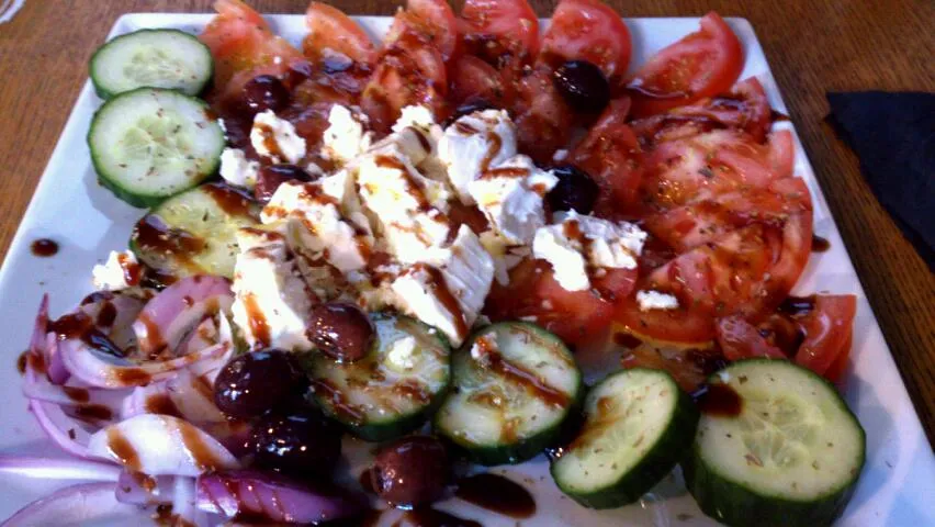 Greek Salad|Lisa Boruchさん