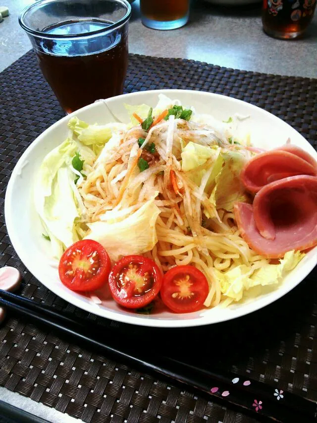 ｻﾗﾀﾞ麺♡|さくらさん