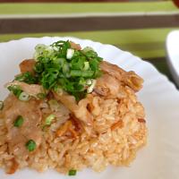 shihoさんの焼肉のタレで炊き込みごはん♫