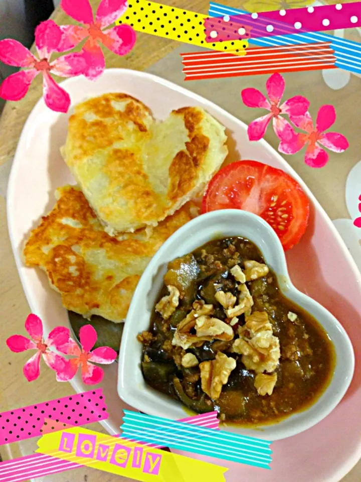 なす🍆とひき肉カレー🍛＆💛手作りナン♡|♥DaiA♦さん