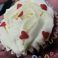 Snapdishの料理写真:red velvet cupcake  ㅅㅇㅅv ☆|karen zhangさん