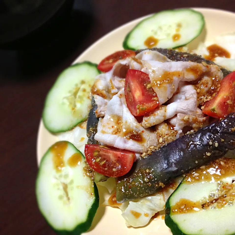 「創味 焼肉のたれ」冷しゃぶと茄子のピリ辛ごま醤油だれ(´ ω。 `)|ふくろう女子さん