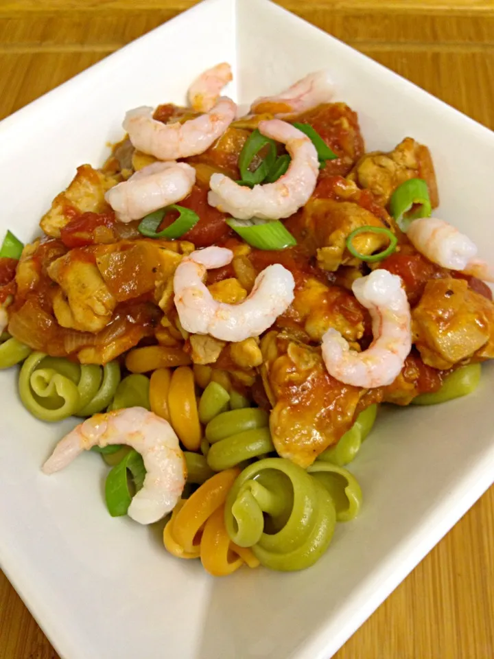 Spicy Chicken and Prawn Pasta|Steve Pountneyさん