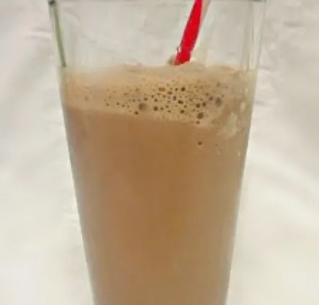 Almond milk and chocolate powder|Sai linさん