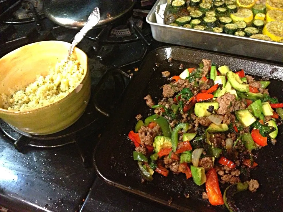 Paleo Mexican Rice with Veggies and Beef|caroline weaverさん