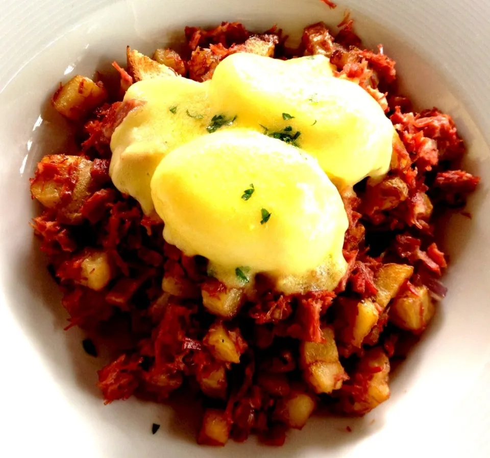 Corned Beef Hash and Eggs from the Strand House|sooprcoolchicaさん