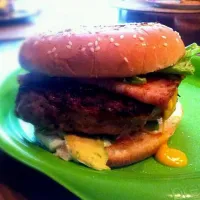 homemade hamburger!!|Yvan Herreraさん