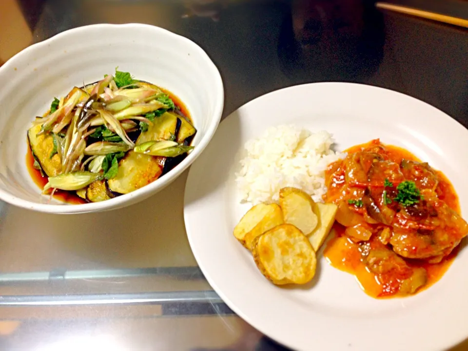 Snapdishの料理写真:焼き茄子、夏野菜と鶏肉のトマト煮込み|ぽてとさん