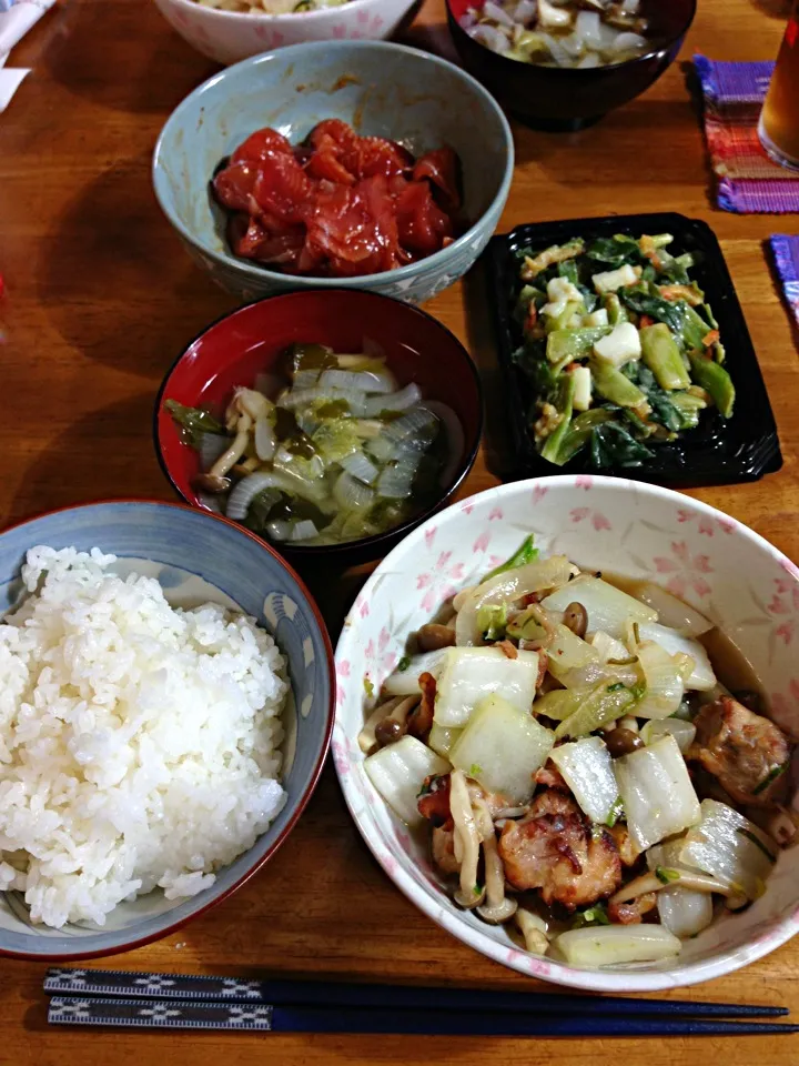 鶏野菜炒め、マグロユッケ、野菜スープ他(^O^)／|すかラインさん