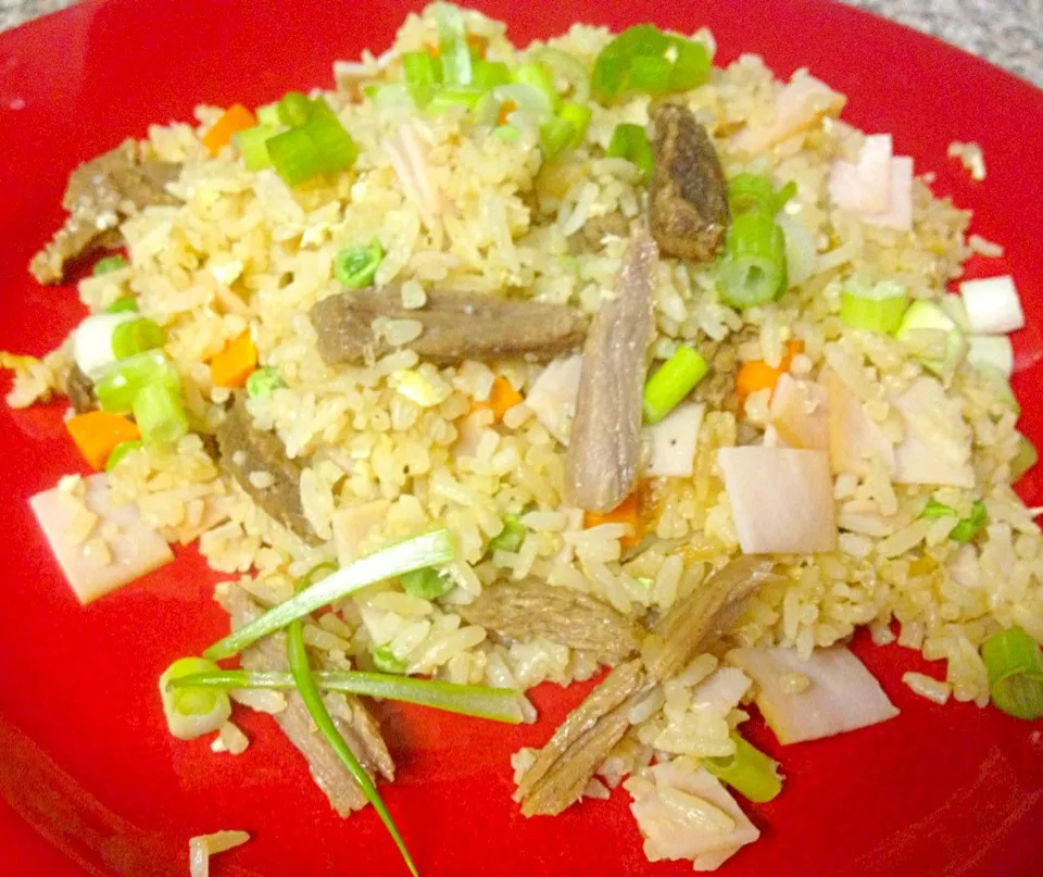 Snapdishの料理写真:Beef and turkey ham fried rice|Marnelli Dela Cruz Hollandさん