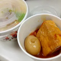 Snapdishの料理写真:油豆腐&滷蛋|Alphia Chiangさん