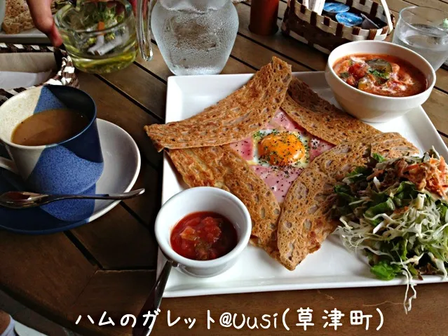 Snapdishの料理写真:ハムのガレット@Uusi(草津町)|大塚寛之さん