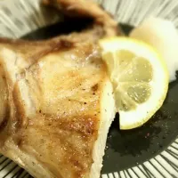 ぶりカマ焼き