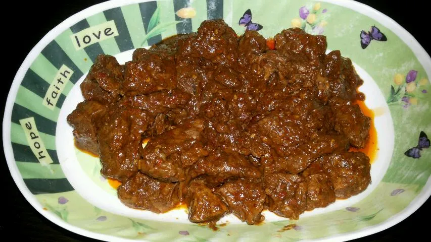 Snapdishの料理写真:Rendang sapi (Beef Rendang)|Angela Rachelさん