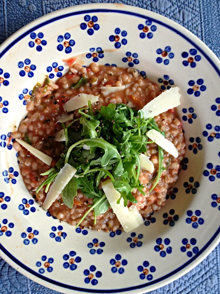 lemon sorrel and tomato barley risotto|Matthew Cashenさん