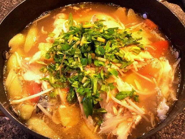 Vietnam Salmon Tamerine Sour Soup|Tiviさん