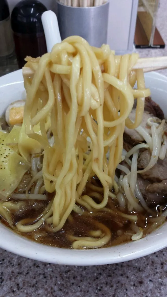 【渋谷 喜楽】渋谷で一番好きな拉麺、麺大好き♪|うめロクさん