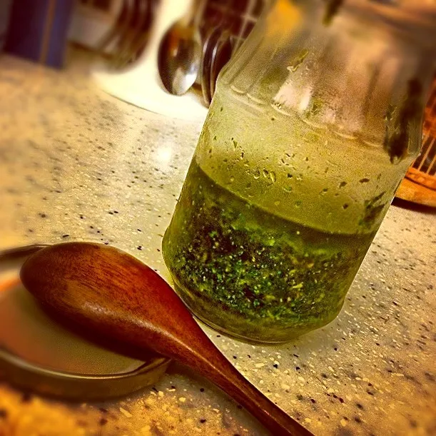 Snapdishの料理写真:Coriander Sauce コリアンダーソース|Yuka Nakataさん