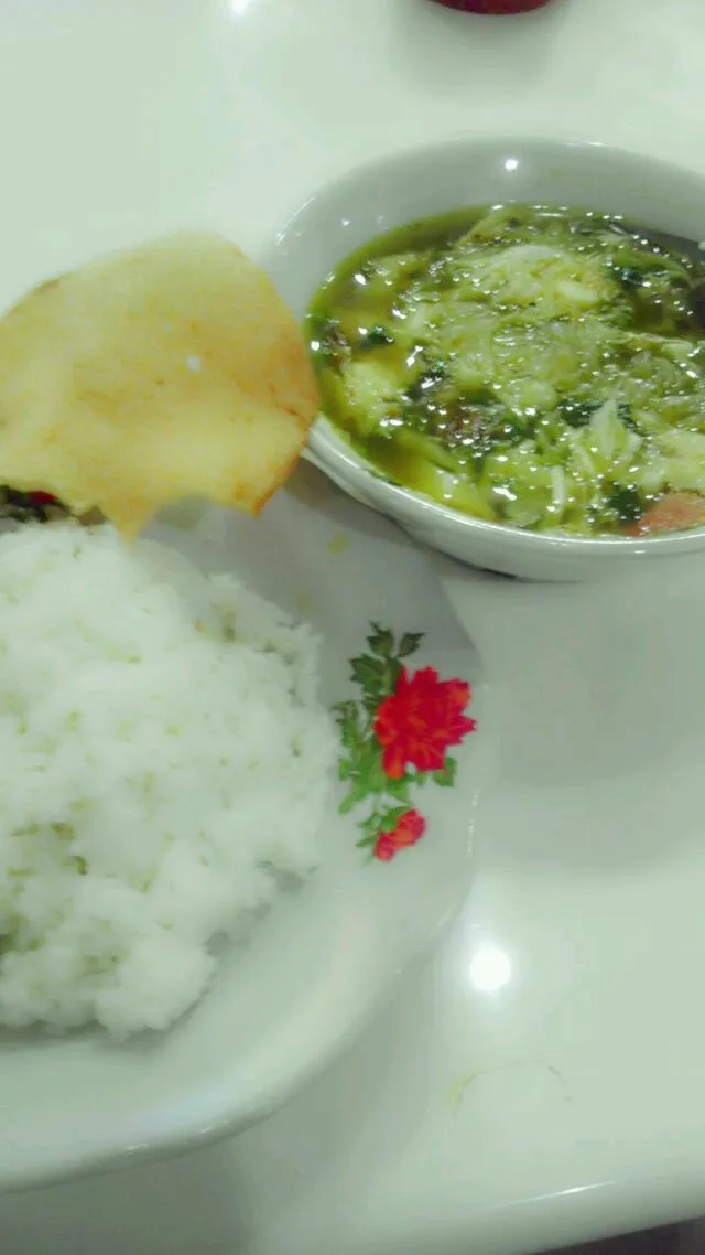 soto gebrak with rice from surabaya|novita febiolaさん