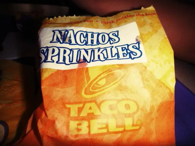 Nachos sprinkles take-out from taco bell|Trixcee Tanさん