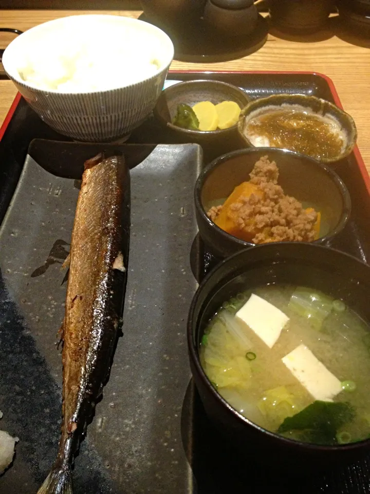 秋刀魚の塩焼き定食|annexさん