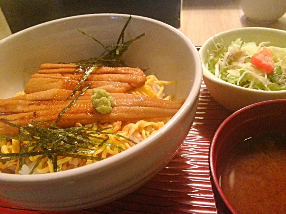 ハマ（煮穴子）丼|ぱちねぇさん