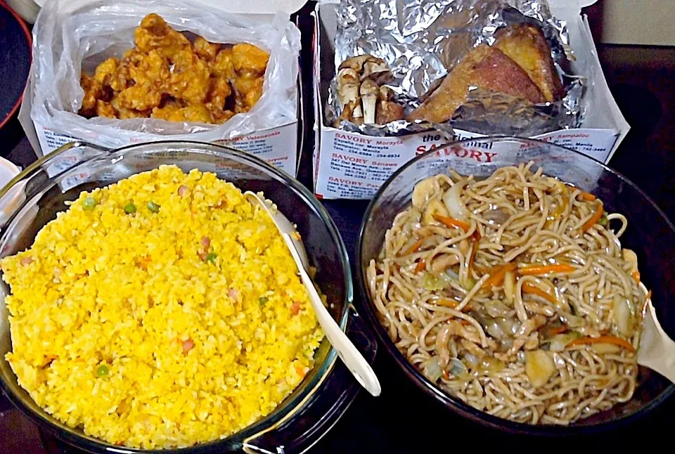 The Original Savory Friedrice, Special Crispy Pata, Buttered Chicken & Savory Pancit Canton!|iamfem05さん