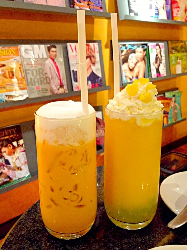 thai tea & mango passionfruit smoothie|Cloudy Gさん