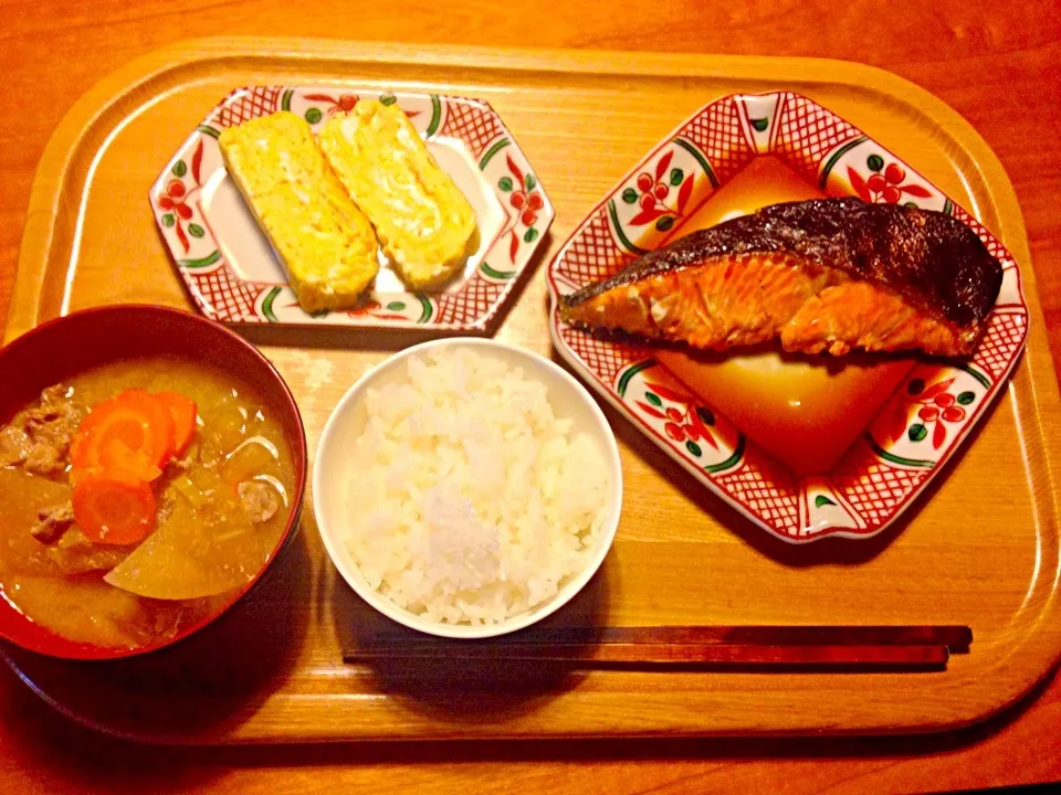 鮭の照焼き、出し巻き卵、豚汁|ゆう子さん