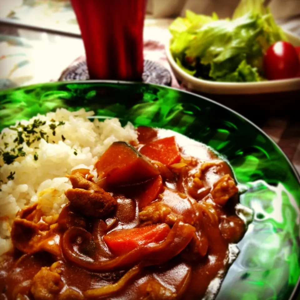 Snapdishの料理写真:今日のトモコンダテは豚肉と南瓜のカレー🐖🎃🍛🍴|🇯🇵ともこちゃん。さん