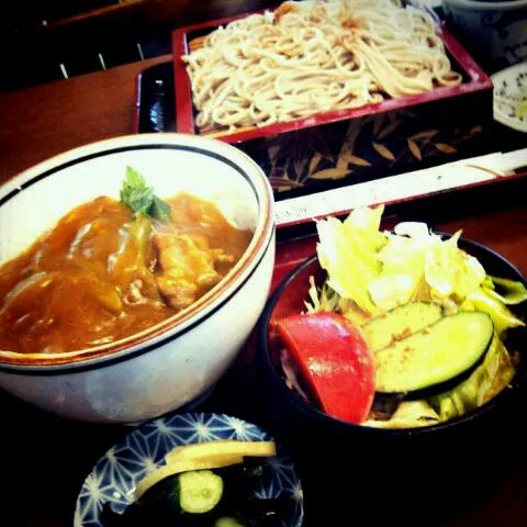 コレで一人前よー(≧◇≦)ミニカレー丼・もりそばセット800也♪＠長岡屋|のものも🍻さん