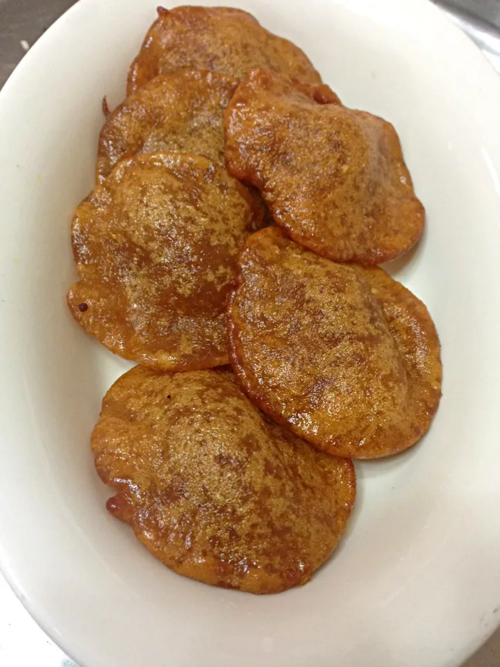 Inippu Appam- fried sweet pancakes|natasharavindranさん