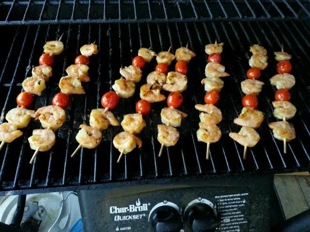 marinated shrimps with grape tomatoes skewers|alisonさん