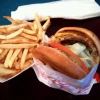 Snapdishの料理写真:in n out, double double, animal style|Alissa Munさん