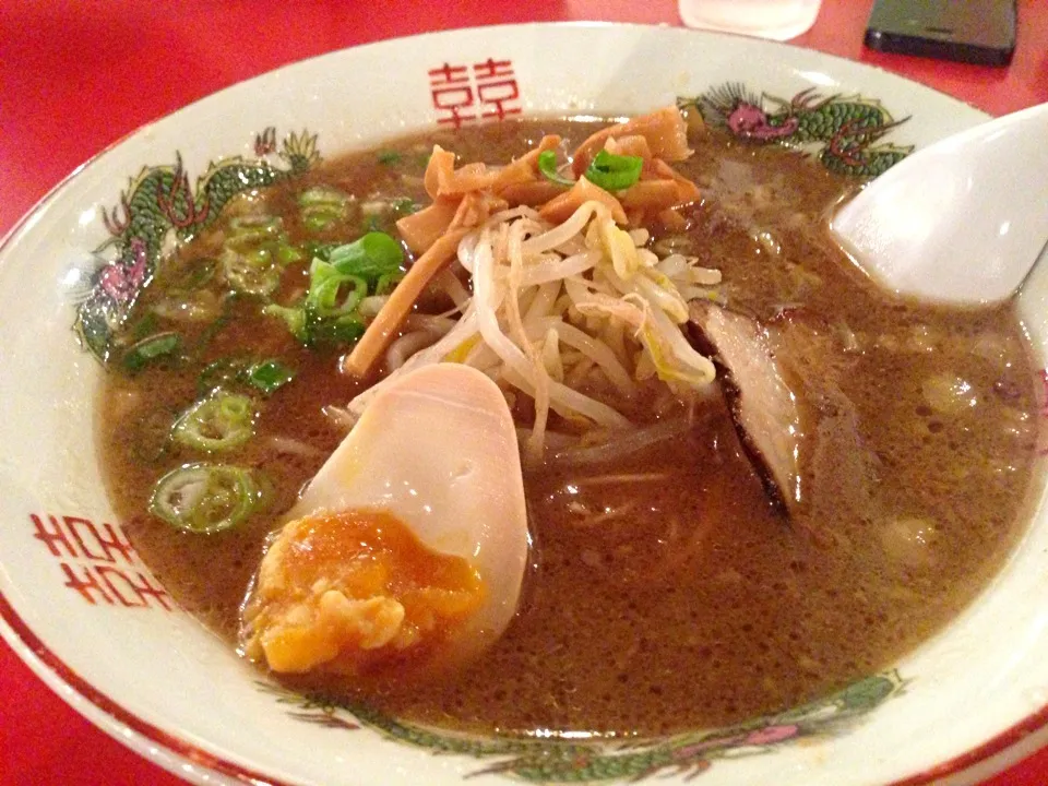 ばくだん屋 ラーメン|なちこさん