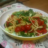 meguloveさんの夏野菜とバジルソースの冷製パスタ|ミキさん