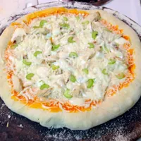 Snapdishの料理写真:Buffalo chicken pizza