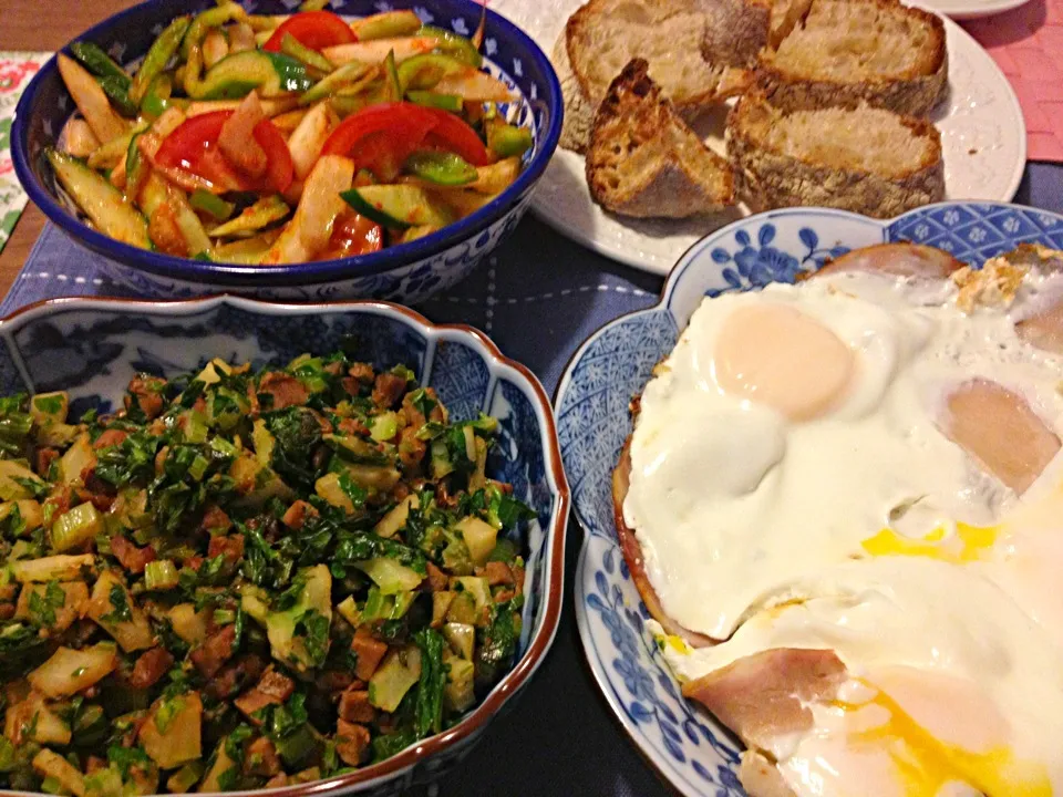 Ham&eggs, lemon paprika salad, stir fried chopped pork&celery|Junya Tanakaさん