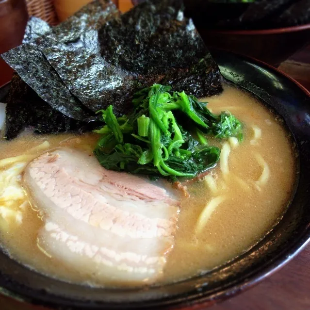 Snapdishの料理写真:大山家。とき卵ラーメン。やっぱりうんめ〜！|さるさん