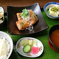 海老と山芋の湯葉包み揚げポン酢ソース|ひでこさん