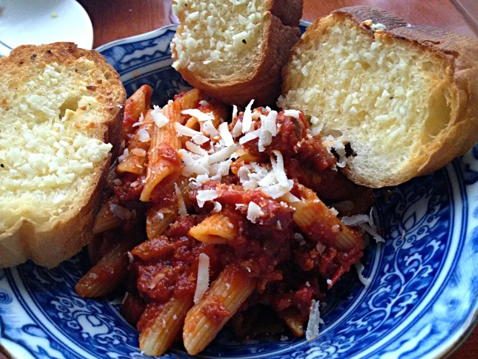 Penne with Meat Sauce|Chris Shannonさん