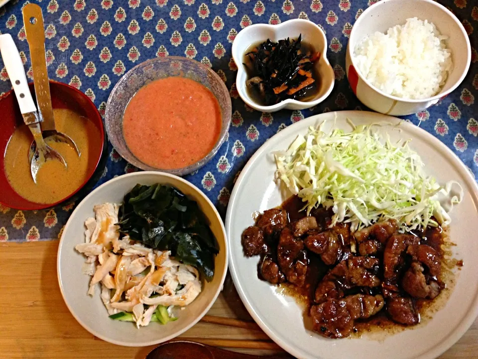 豚テキ(四日市風♪)、棒棒鶏サラダ、ガスパチョ、ひじきの煮物、ごはん|yukoさん